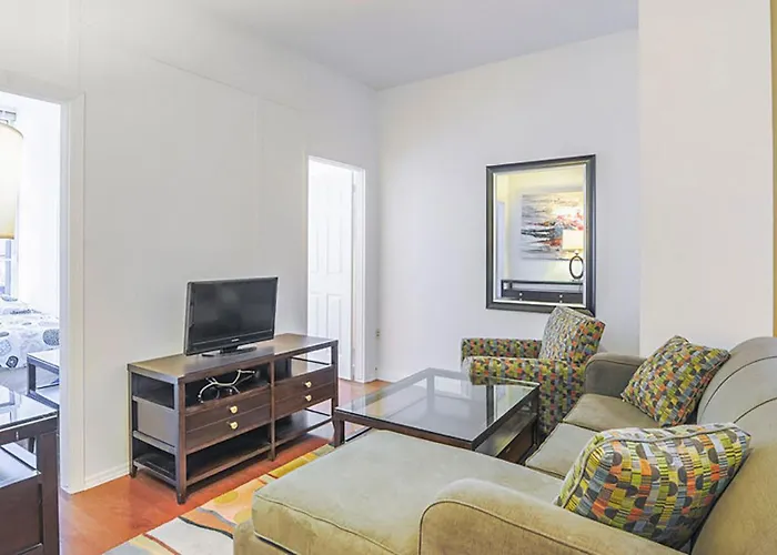 Unbeatable Apartment In Midtown Manhattan